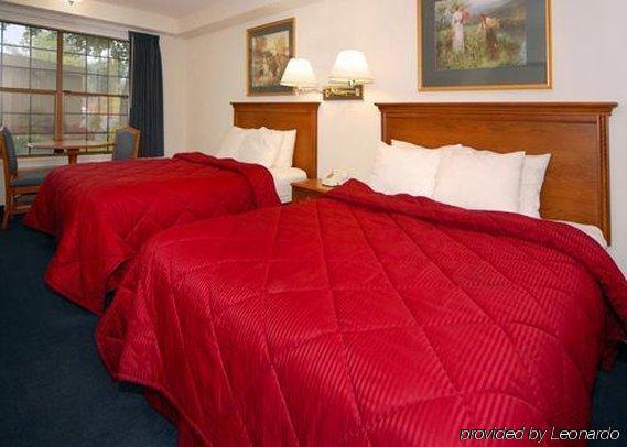Red Lion Inn & Suites Auburn Habitación foto